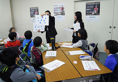 「学びのフェス2016」日本数学検定協会ブースの様子